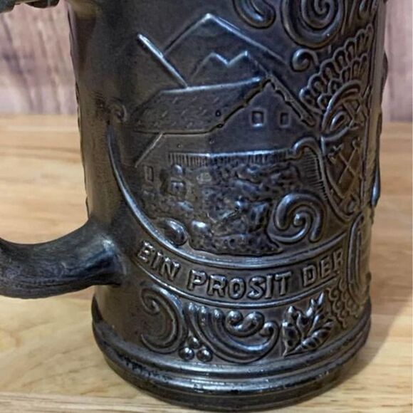 KW-264 Beer Stein "EIN PROSIT DER GEMUTLICHKEIT" Gun Metal grey GLASS Vintage 7” - Picture 3 of 10